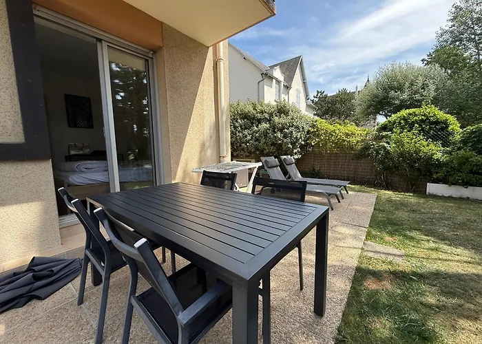 T2 A 2 Min De La Mer, Avec Jardin Prive Et Cloture, Parking, A Proximite Du Centre-ville * كابورغ