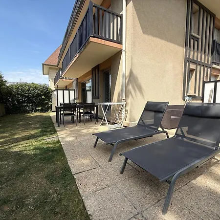 公寓 T2 A 2 Min De La Mer, Avec Jardin Prive Et Cloture, Parking, A Proximite Du Centre-ville 卡布尔