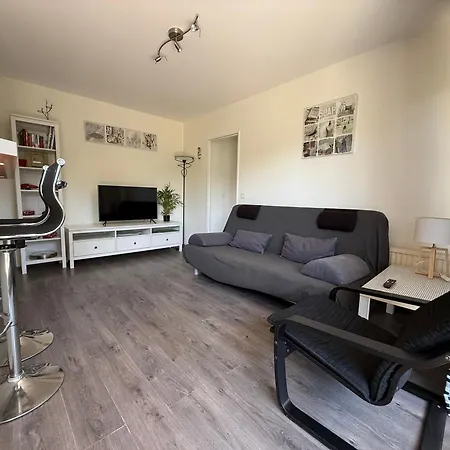 Apartmán T2 A 2 Min De La Mer, Avec Jardin Prive Et Cloture, Parking, A Proximite Du Centre-ville